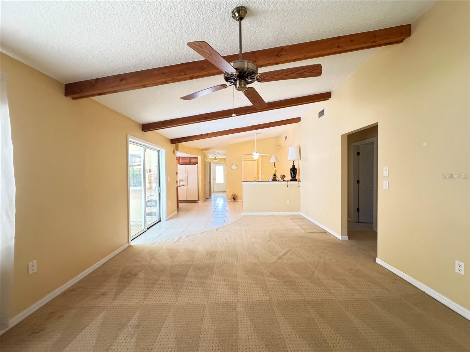 Beautiful 3/2/2 With Screened Lanai On Cul-de-sac property image