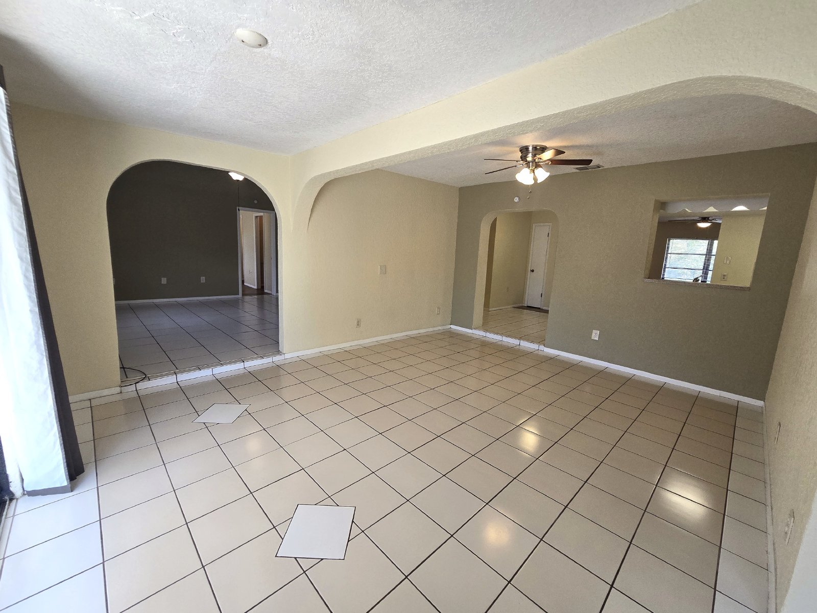 3/2/1/CP Available Now in Spring Hill! property image