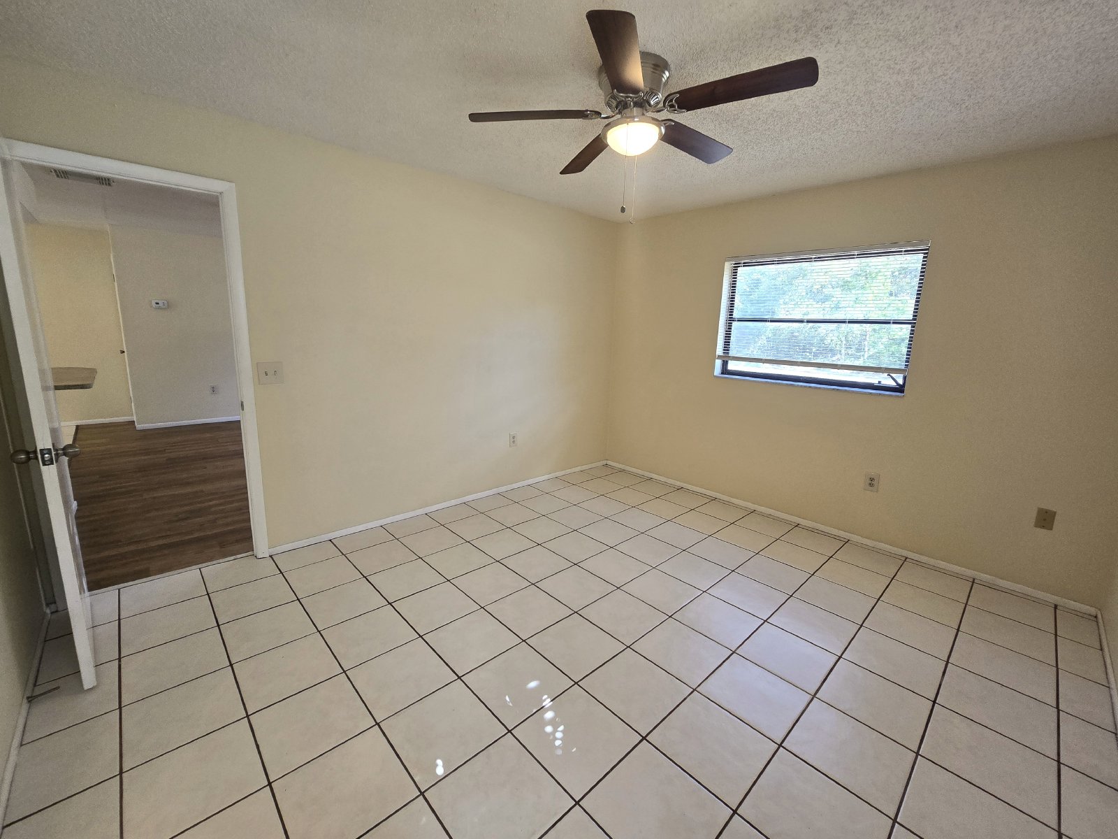 3/2/1/CP Available Now in Spring Hill! property image