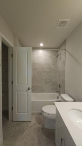 New! 5 Beds, 3 Baths In Cypress Preserve property image