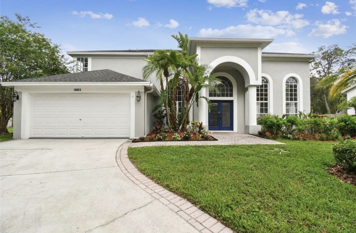 Gorgeous! Tampa Palms 4/3.5/2 Pool Home. property image