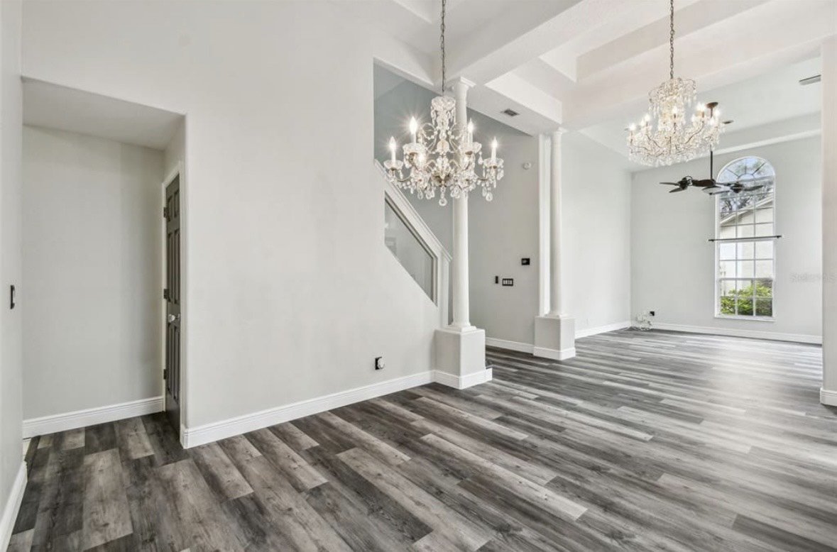 Gorgeous! Tampa Palms 4/3.5/2 Pool Home. property image