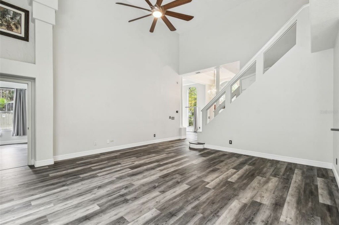 Gorgeous! Tampa Palms 4/3.5/2 Pool Home. property image