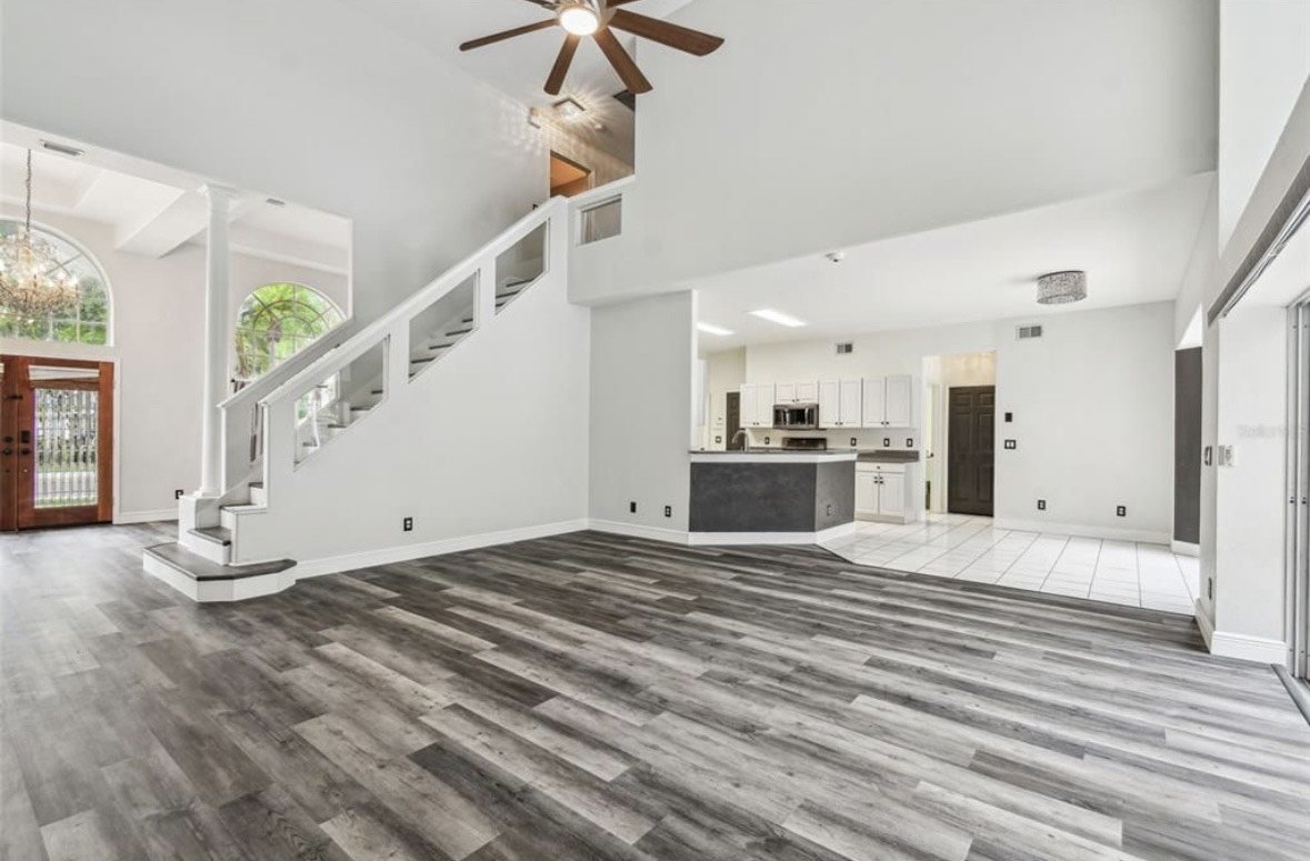 Gorgeous! Tampa Palms 4/3.5/2 Pool Home. property image