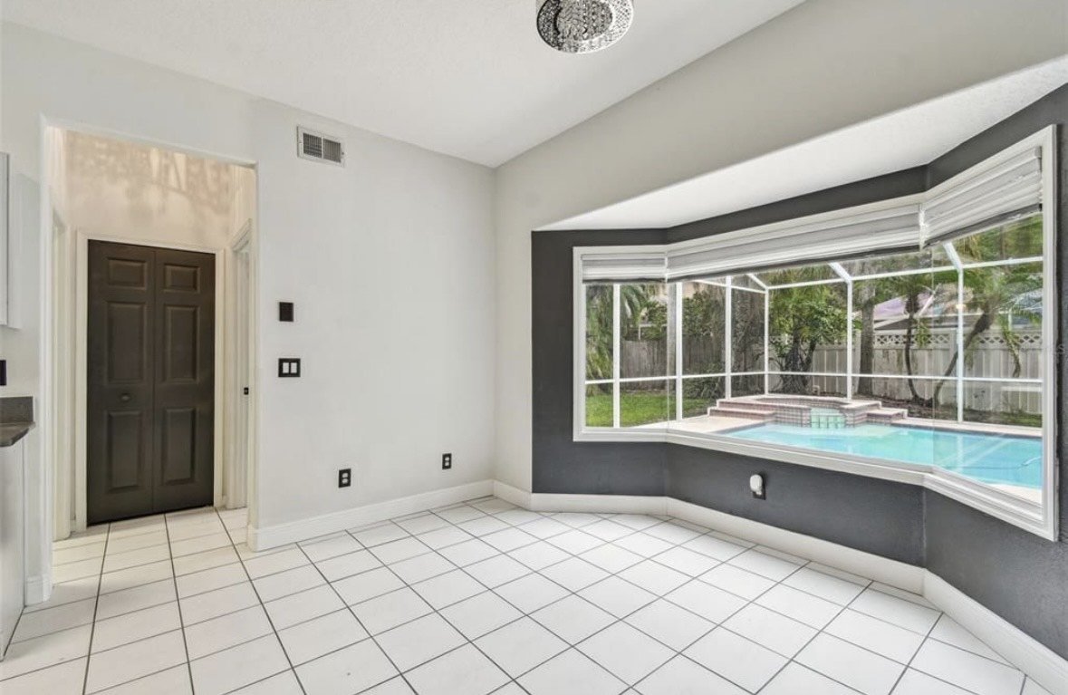 Gorgeous! Tampa Palms 4/3.5/2 Pool Home. property image