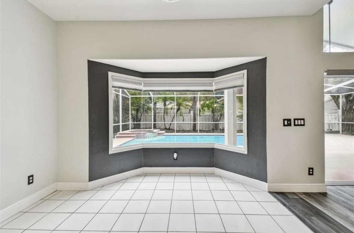 Gorgeous! Tampa Palms 4/3.5/2 Pool Home. property image