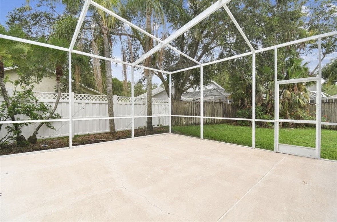 Gorgeous! Tampa Palms 4/3.5/2 Pool Home. property image