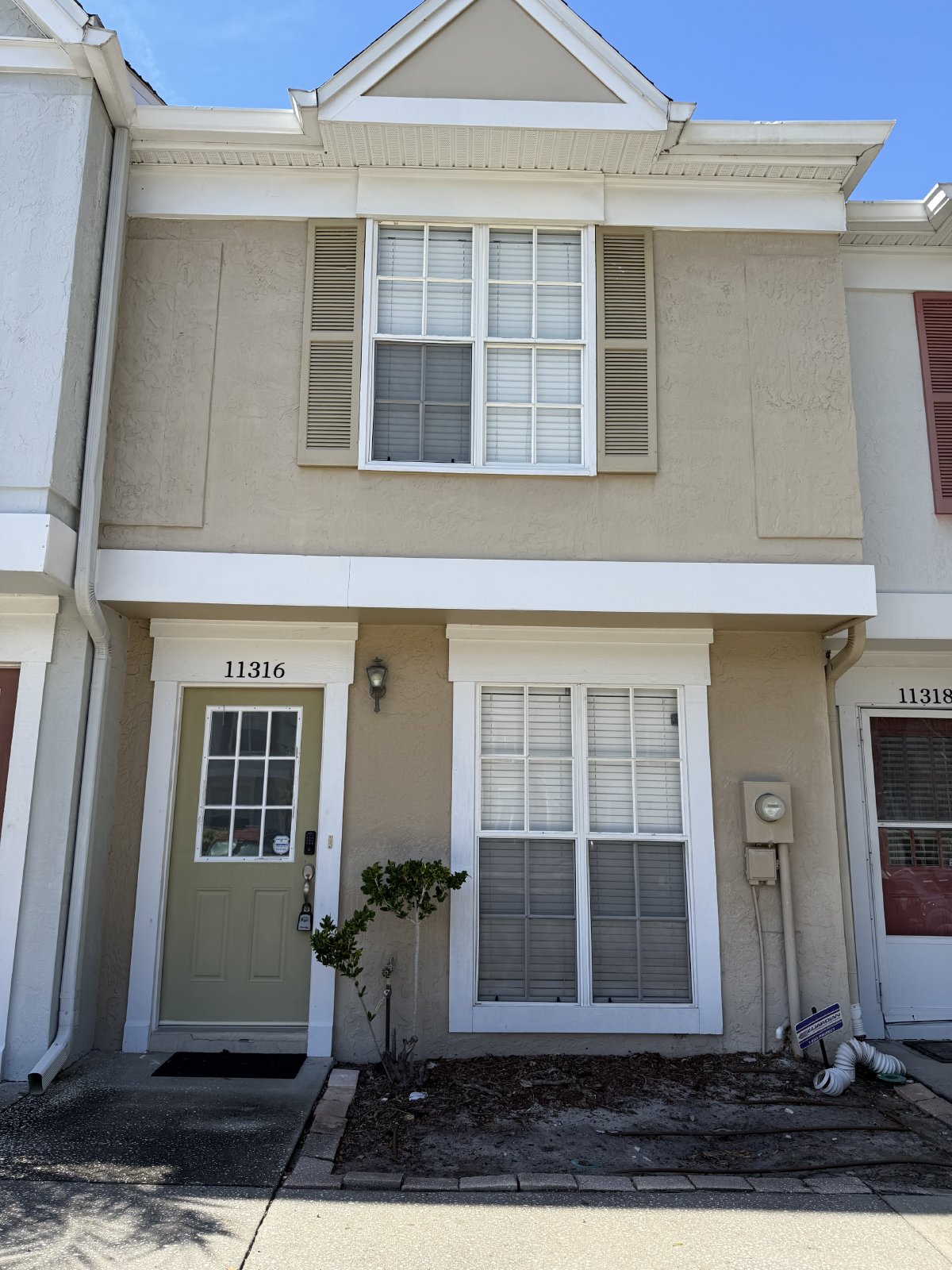 FURNISHED 2 Bedroom 2.5 Bath Townhouse Near USF property image