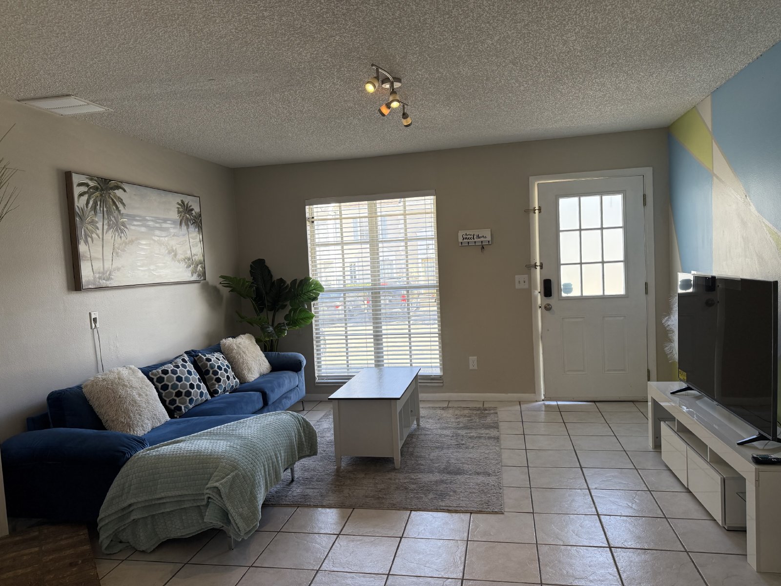 FURNISHED 2 Bedroom 2.5 Bath Townhouse Near USF property image