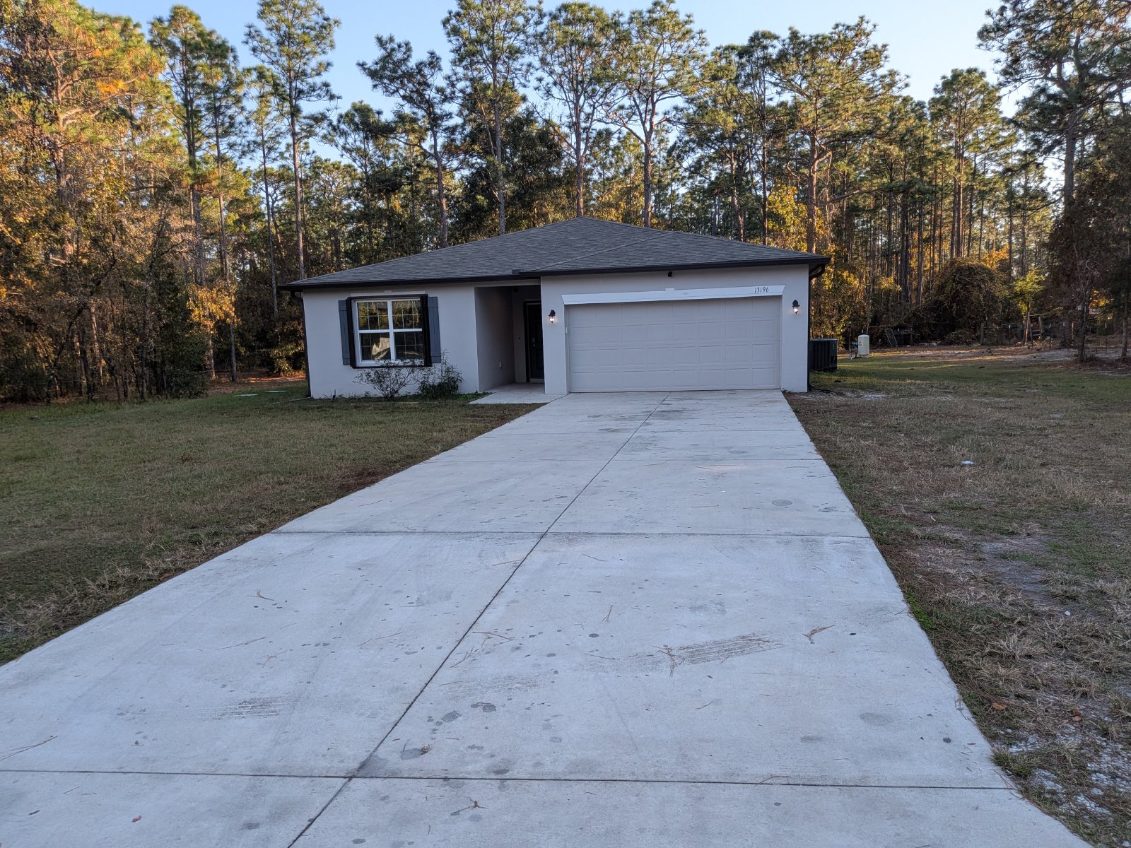 Nice 4/2 On Half Acre in Weeki Wachee property image