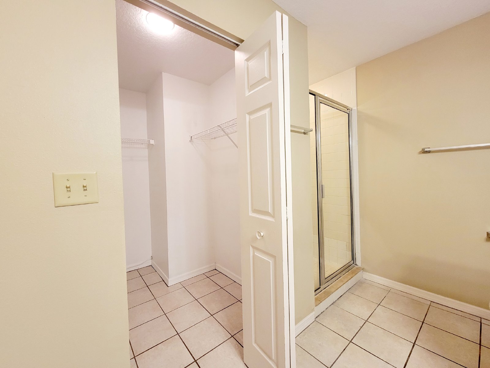 3/2 In Old West Tampa With Off Street Parking property image