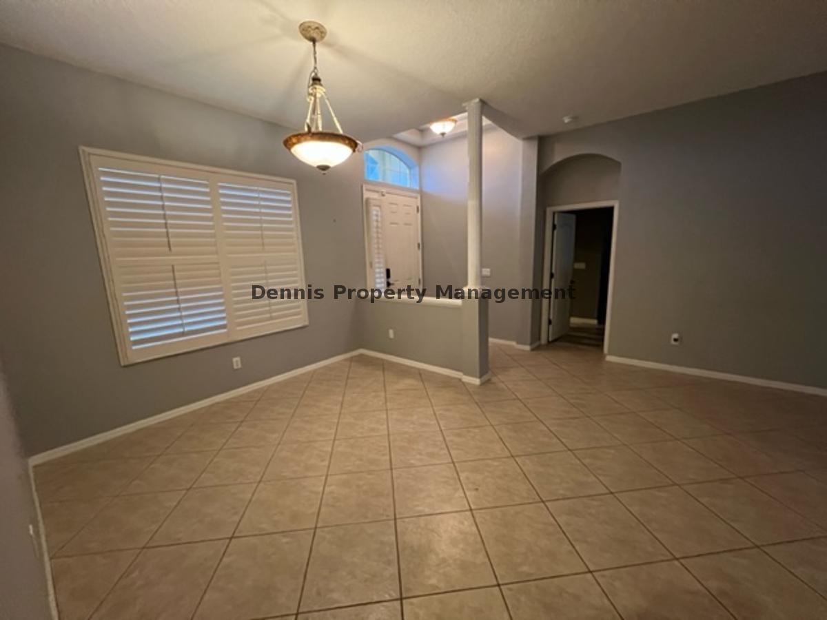 Fully Fenced 4br/3ba Pool Home For Rent Located In Valencia Gardens property image