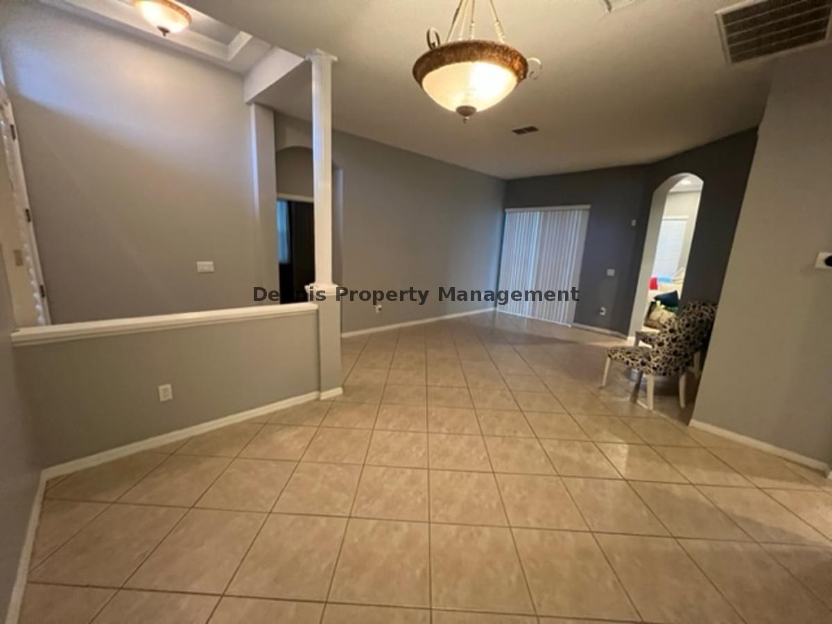 Fully Fenced 4br/3ba Pool Home For Rent Located In Valencia Gardens property image