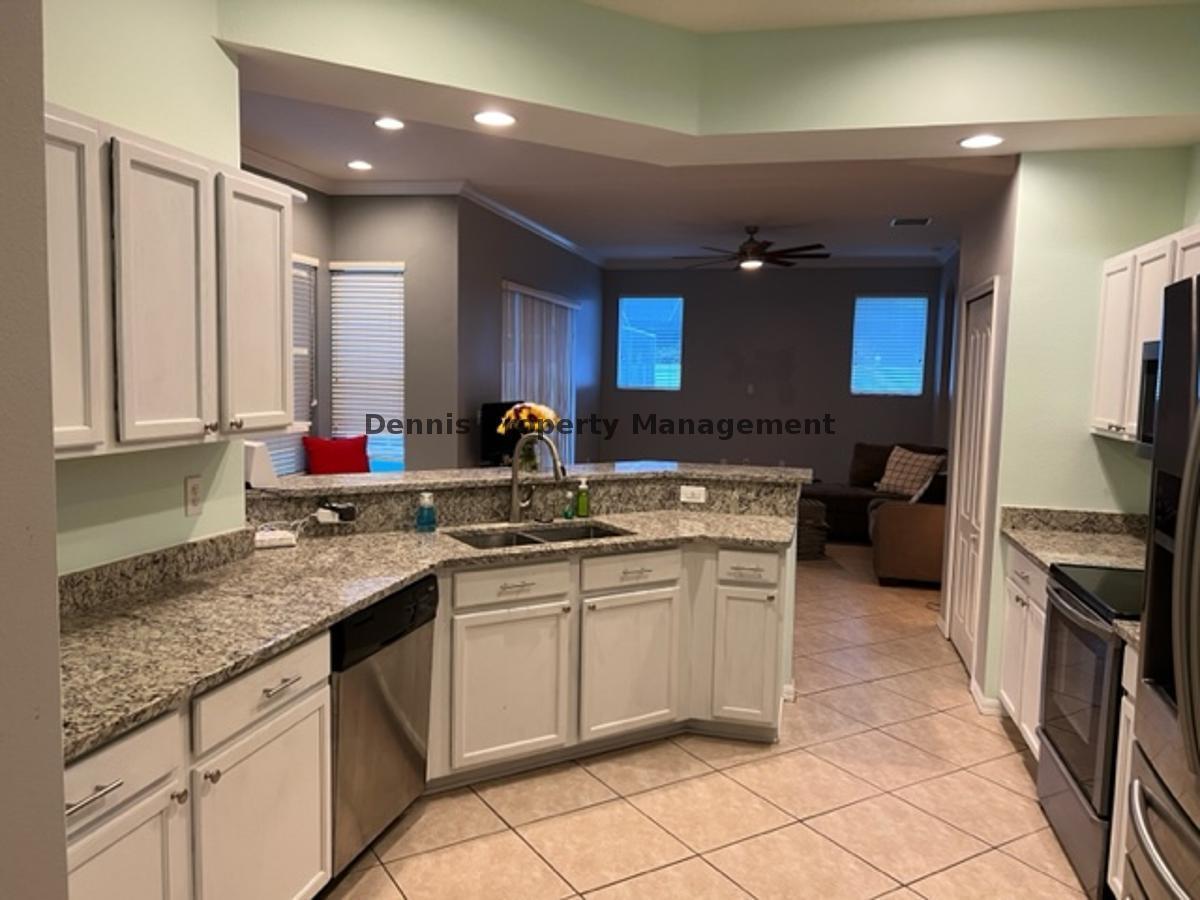 Fully Fenced 4br/3ba Pool Home For Rent Located In Valencia Gardens property image