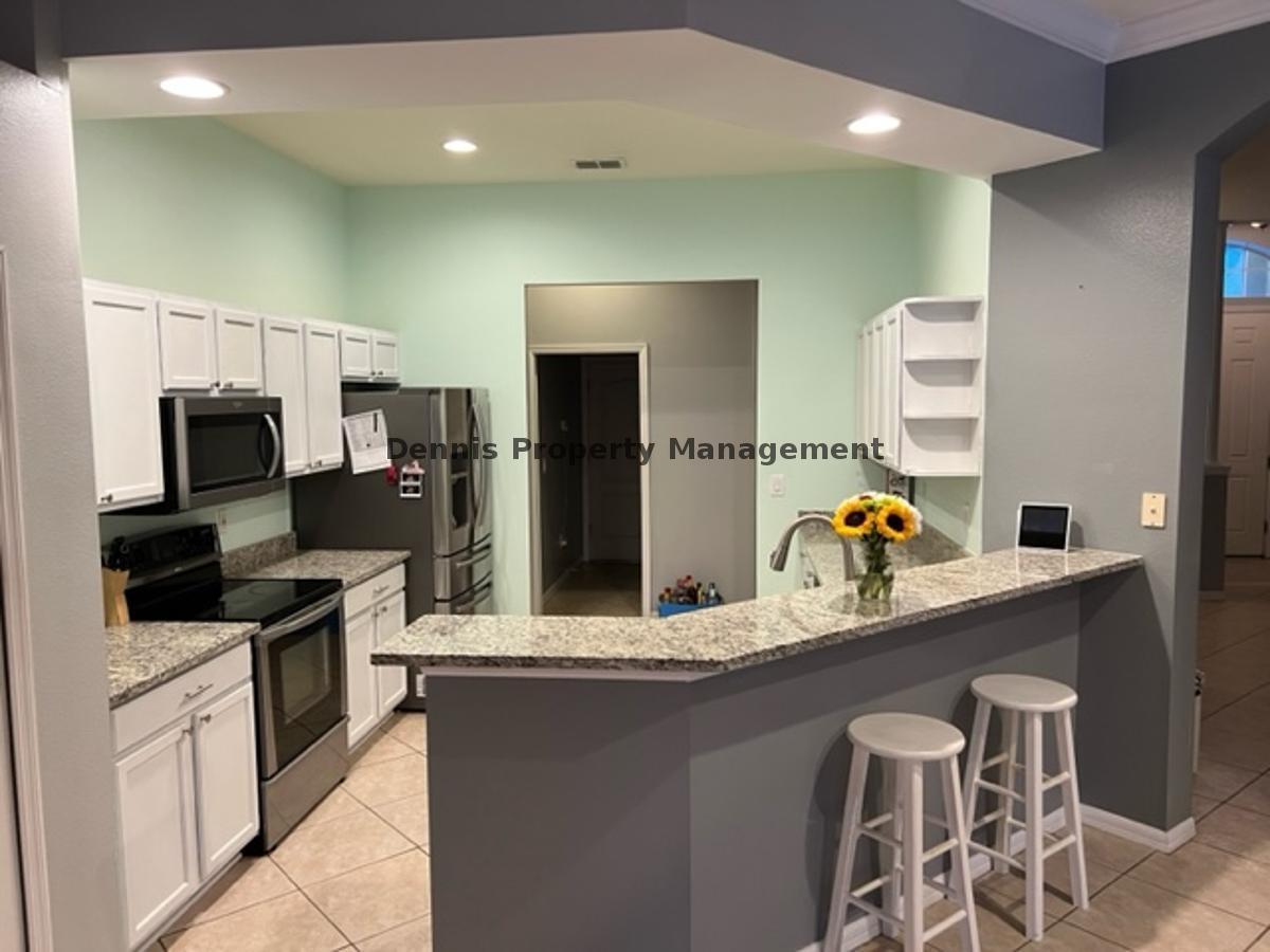 Fully Fenced 4br/3ba Pool Home For Rent Located In Valencia Gardens property image