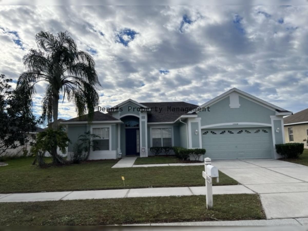 Fully Fenced 4br/3ba Pool Home For Rent Located In Valencia Gardens property image