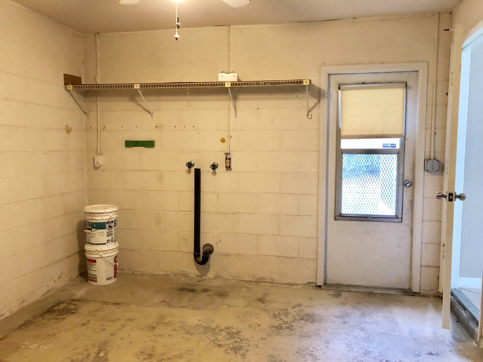 Spacious 2 Bed 2 Bath In Seven Springs! property image