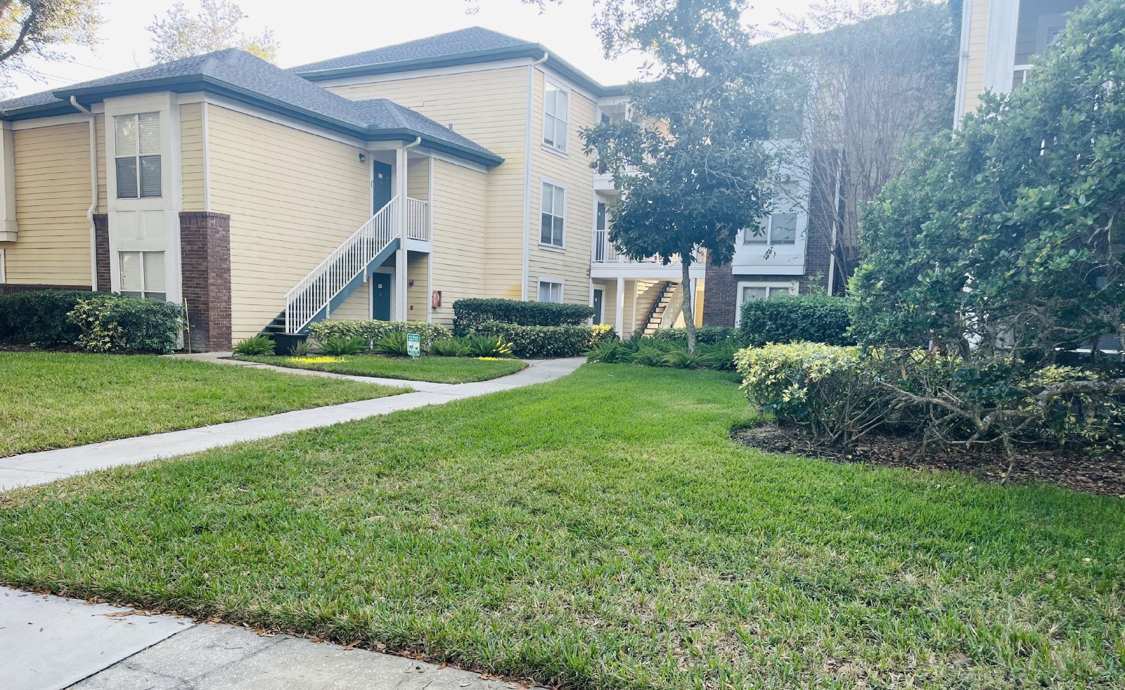 Two Bedroom Two Bath Condo In Gated Community - Carrollwood property image