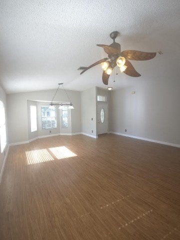 Large 4/2 In Tampa- Andover property image