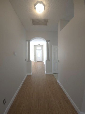 Large 4/2 In Tampa- Andover property image