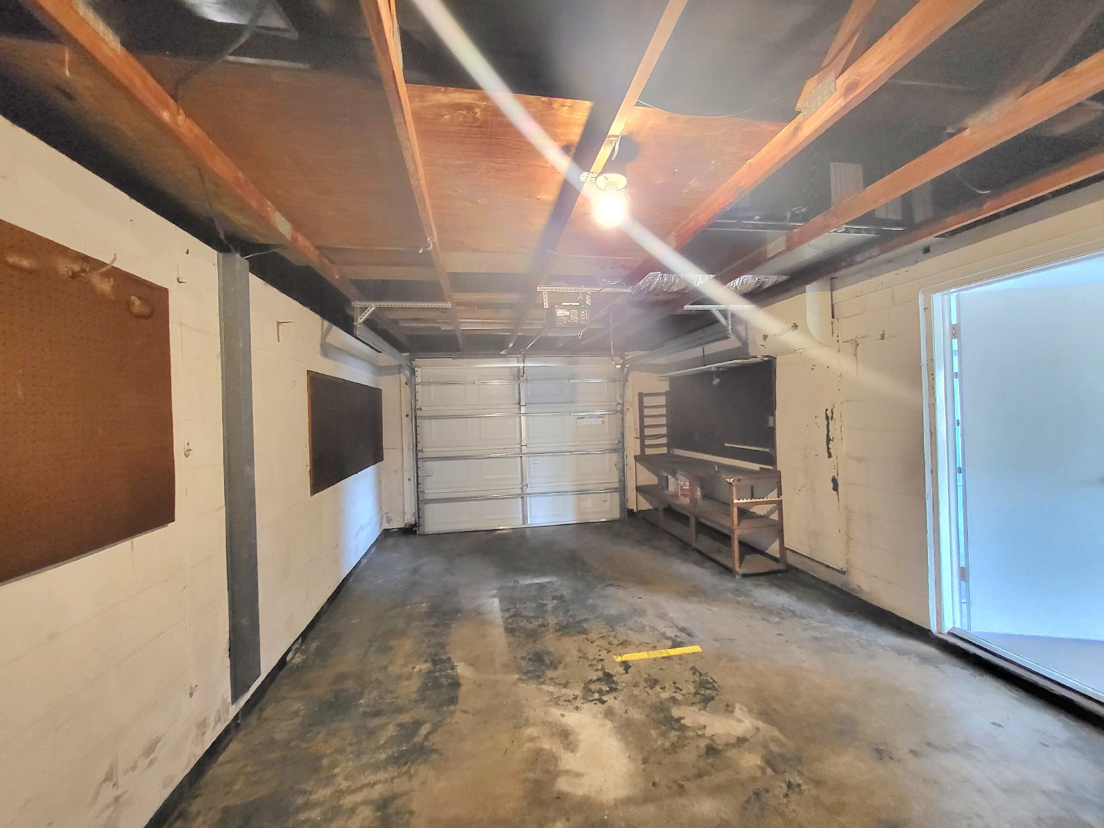 Newly Renovated Beautiful 2/2/1. property image