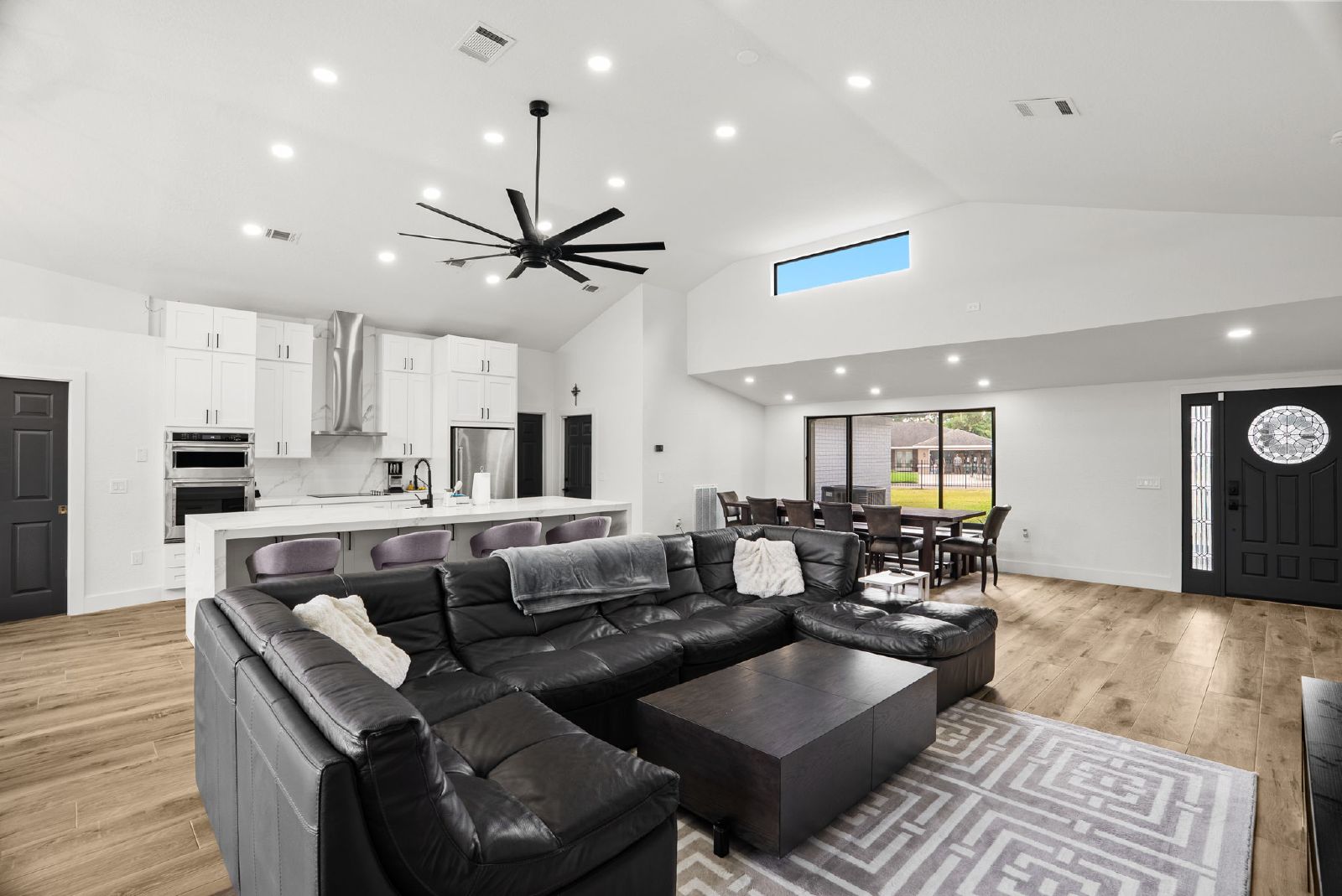 FIRST TIME Rental On Half Moon Lake!!! property image