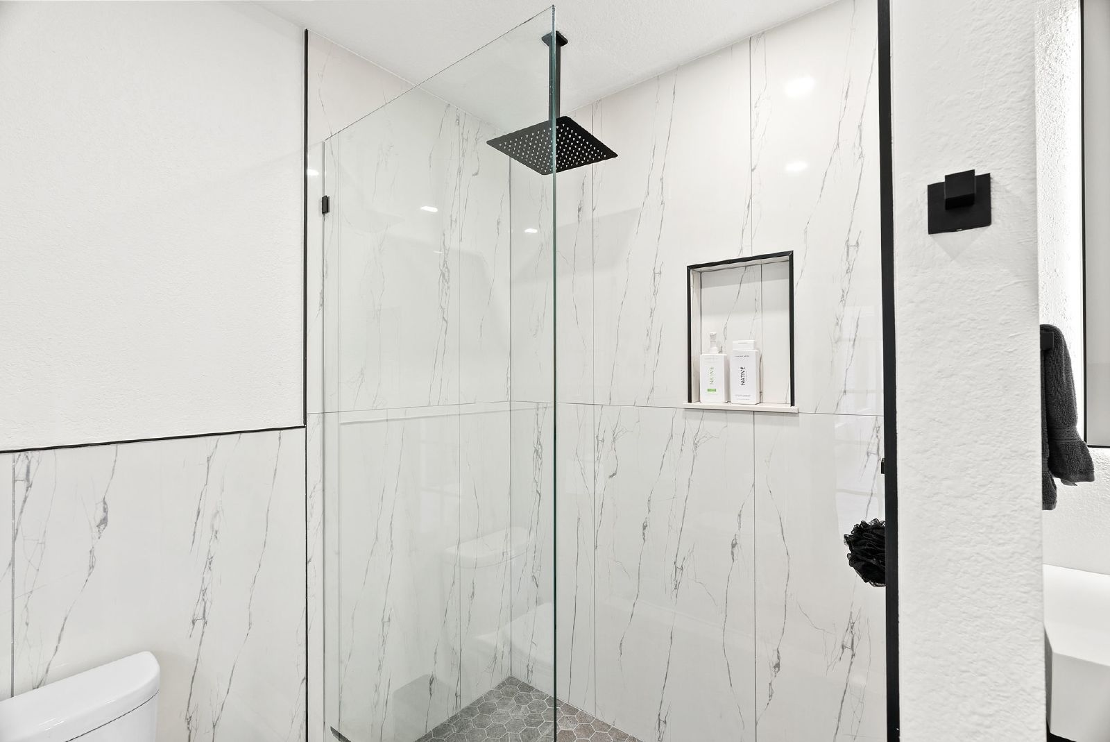 FIRST TIME Rental On Half Moon Lake!!! property image