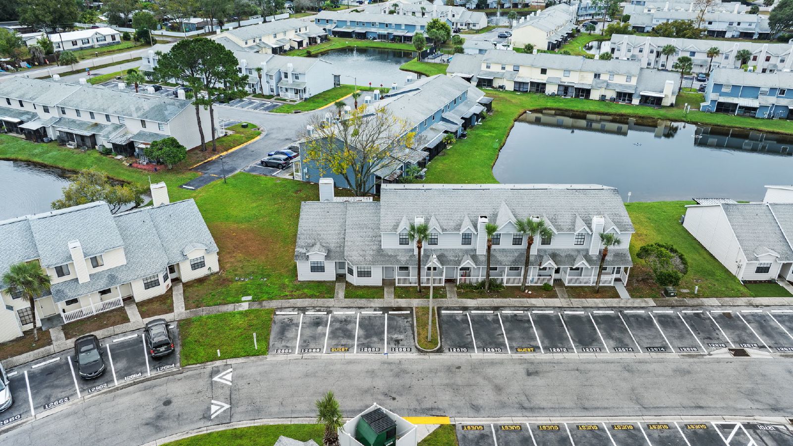 FIRST TIME RENTAL 3 BED 2.5 BATH TOWNHOUSE!!! property image