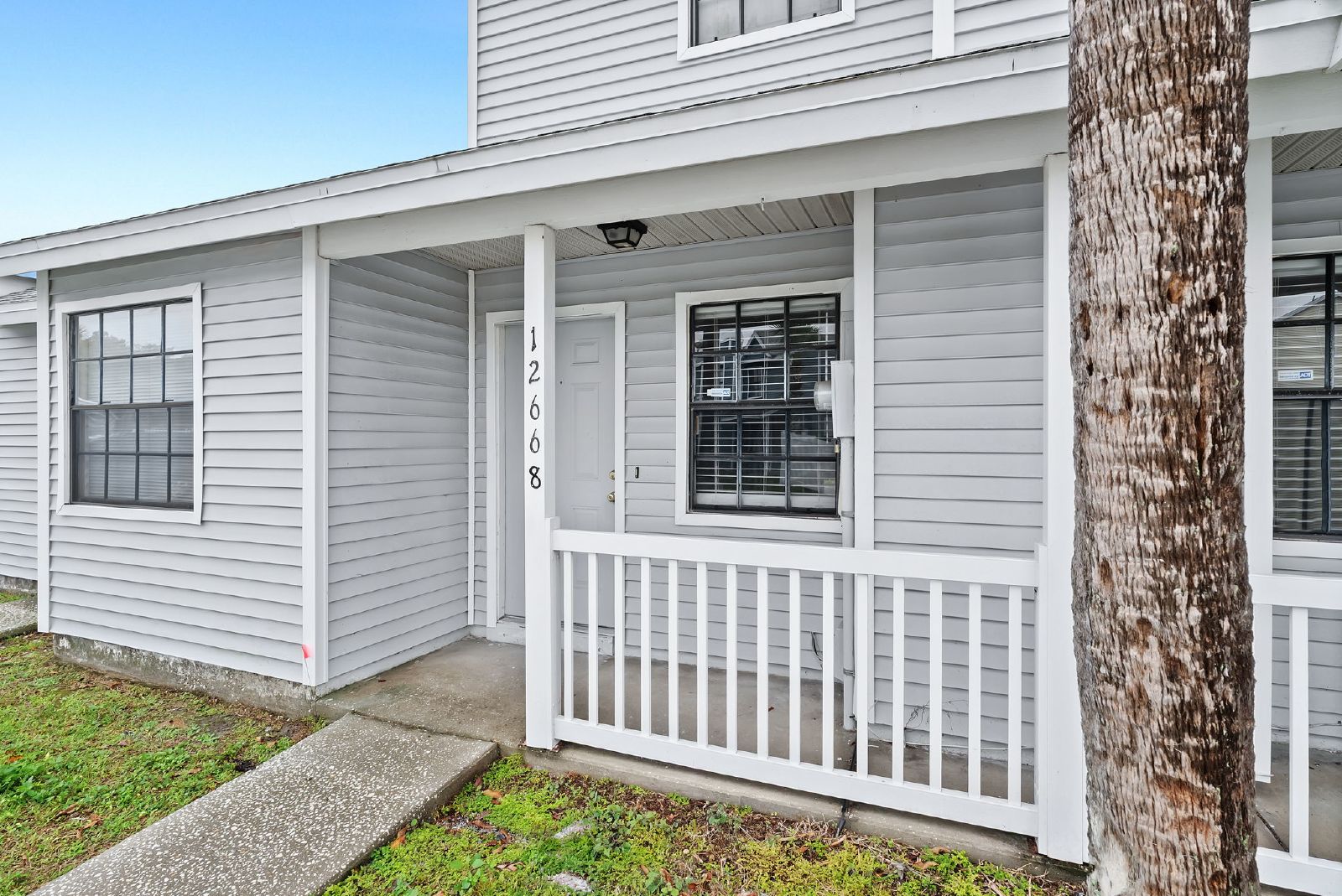 FIRST TIME RENTAL 3 BED 2.5 BATH TOWNHOUSE!!! property image