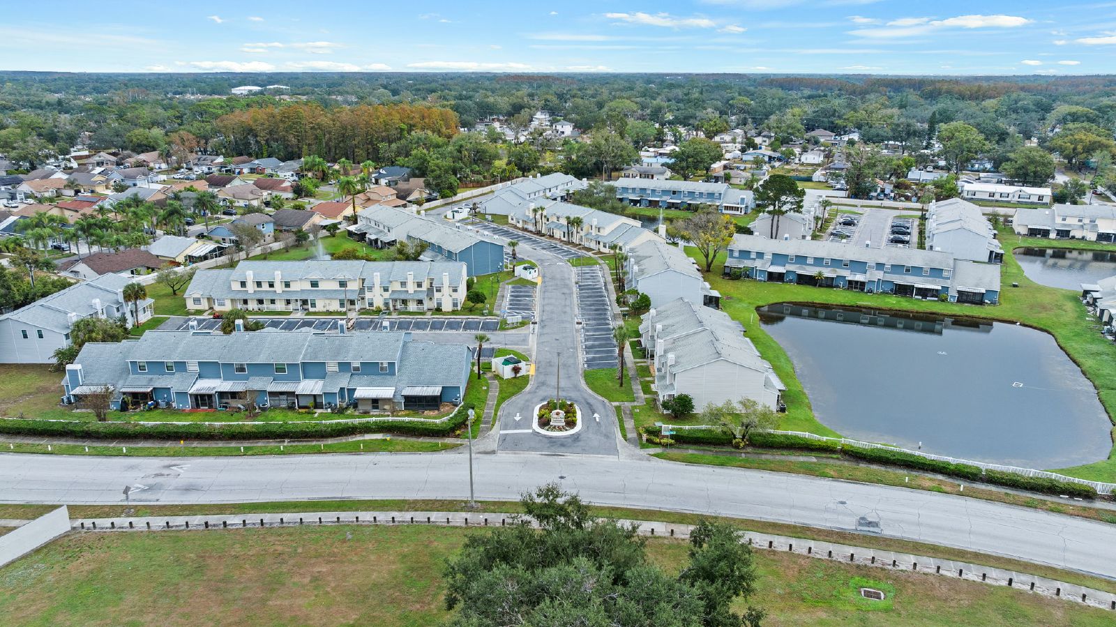 FIRST TIME RENTAL 3 BED 2.5 BATH TOWNHOUSE!!! property image