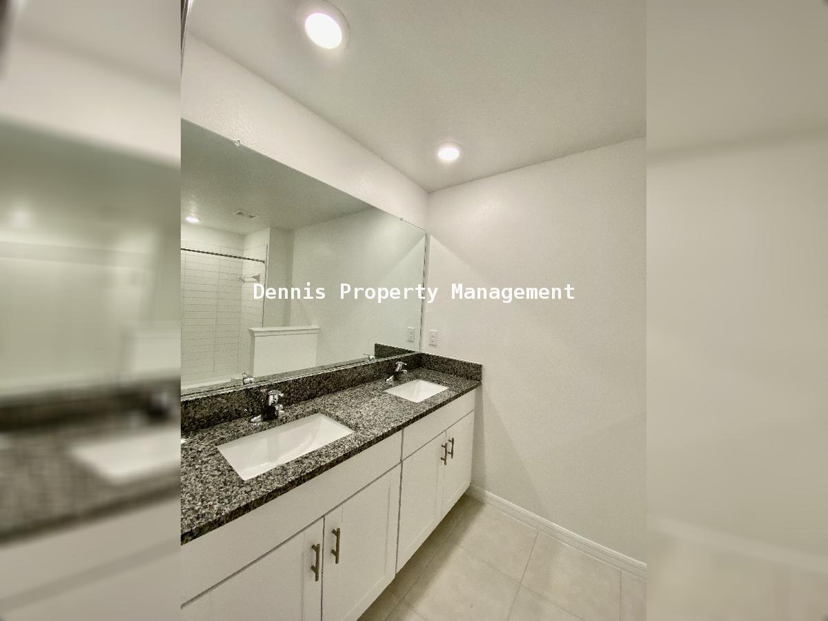 New 3 Bed 2.5 Bath, 1 Car Garage Luxury Townhouse In Mirada Community property image