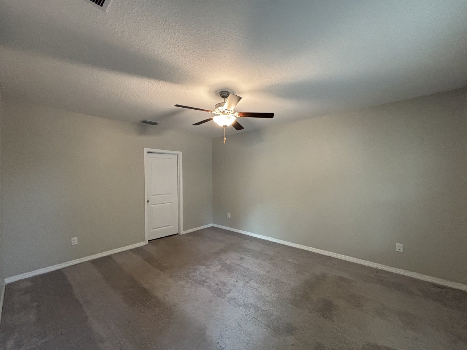 Villages Of Avalon property image