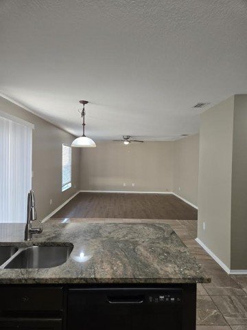 Ashley Pines, Large 4 Bed, 2.5 Bath property image