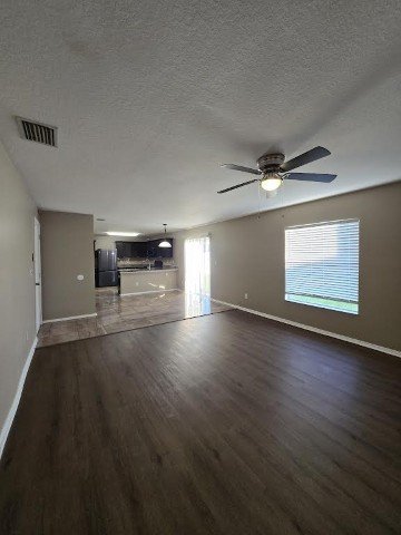 Ashley Pines, Large 4 Bed, 2.5 Bath property image