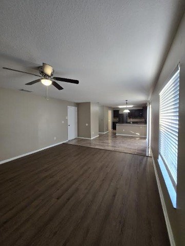 Ashley Pines, Large 4 Bed, 2.5 Bath property image