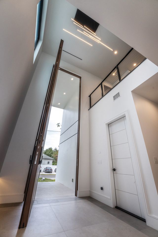 New Built Beauty In South Tampa-Four Bed, Four And A Half Bath property image