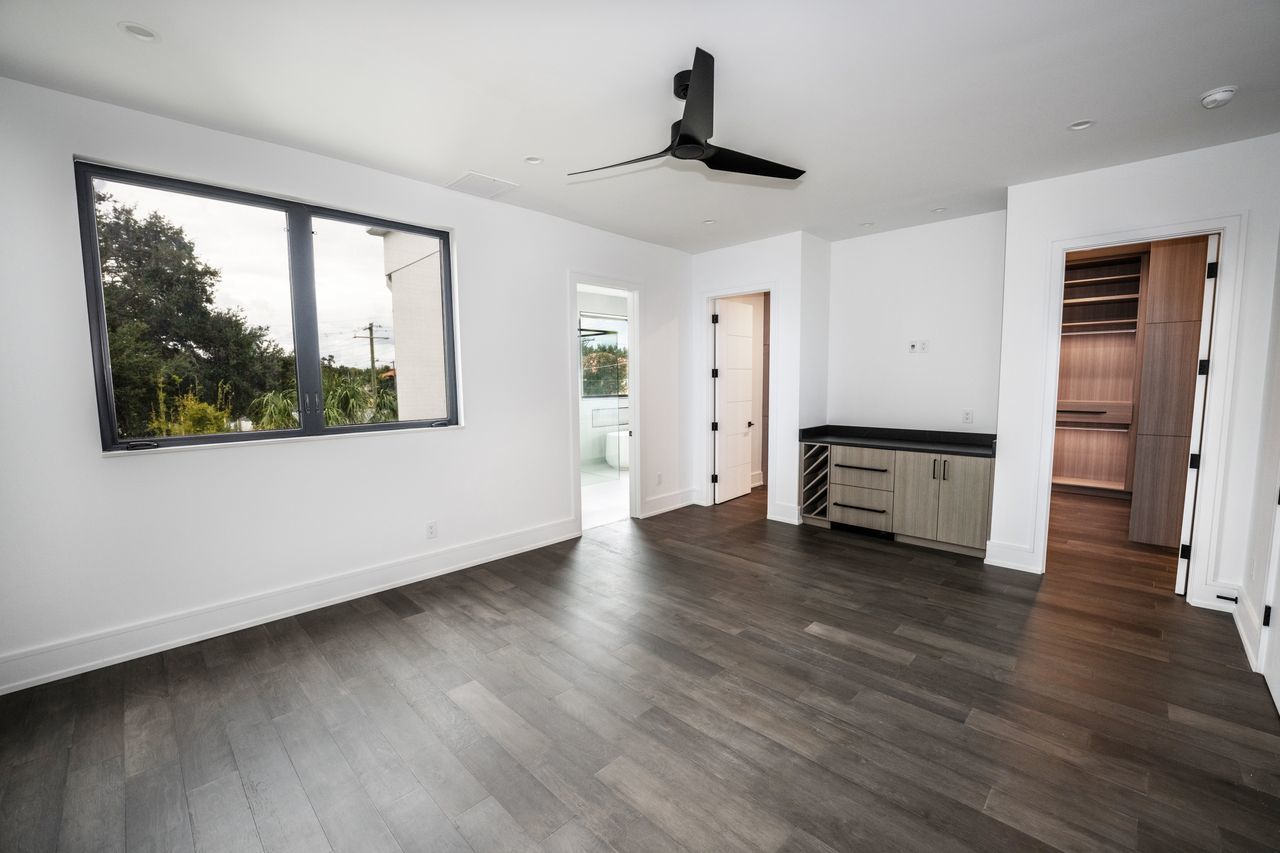 New Built Beauty In South Tampa-Four Bed, Four And A Half Bath property image