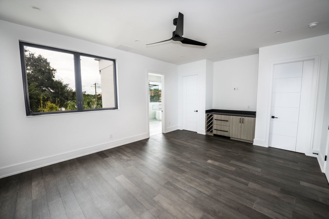 New Built Beauty In South Tampa-Four Bed, Four And A Half Bath property image