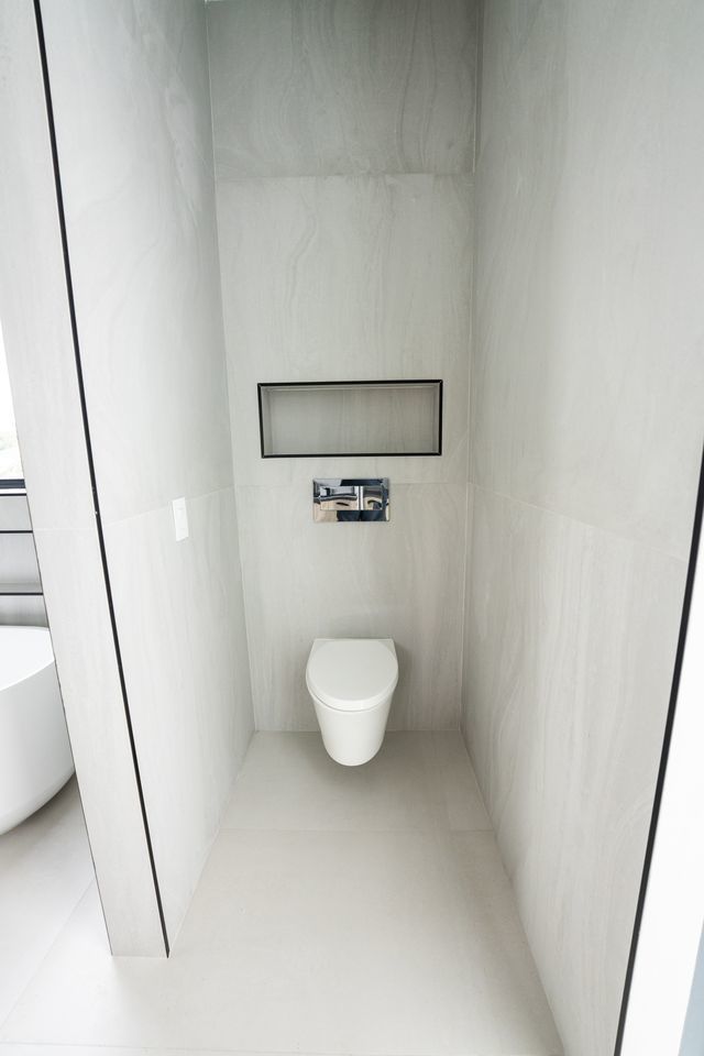 New Built Beauty In South Tampa-Four Bed, Four And A Half Bath property image