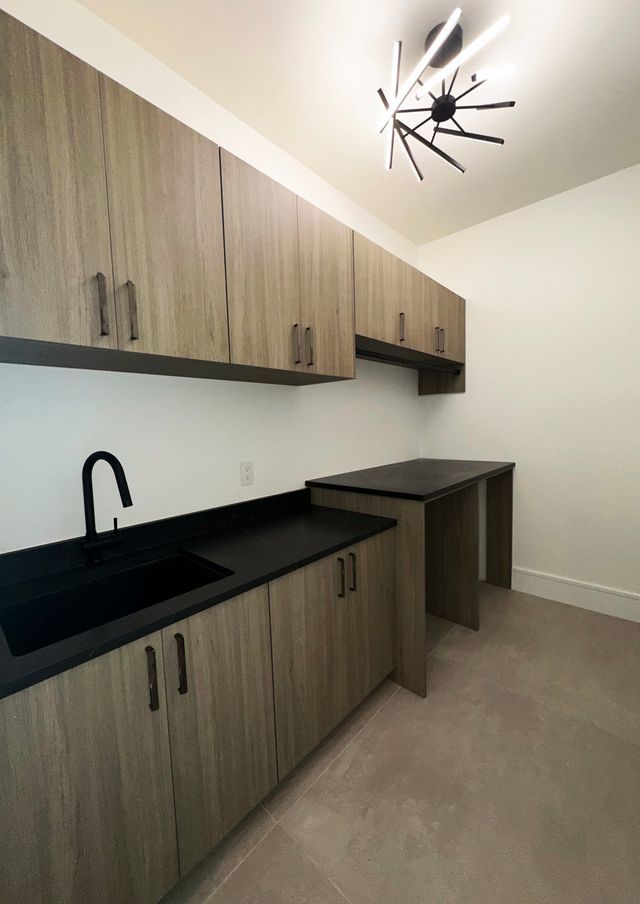 New Built Beauty In South Tampa-Four Bed, Four And A Half Bath property image