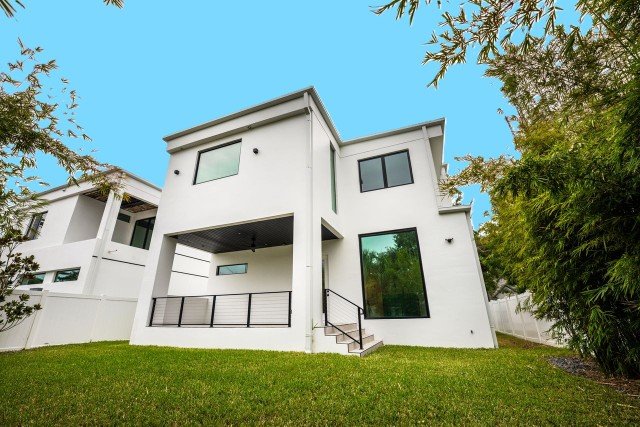 New Built Beauty In South Tampa-Four Bed, Four And A Half Bath property image