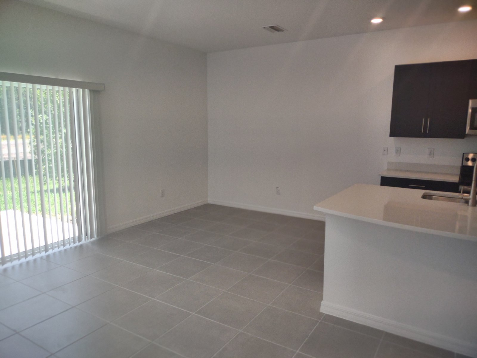 Brand New 3/3/1 Townhouse In River Landing property image