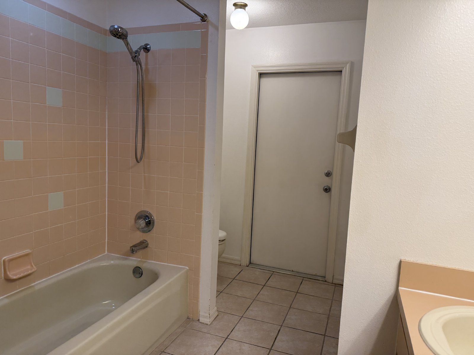 Gorgeous 4/2/2 Pool Home With Wood Floors On 1/2 Acre property image