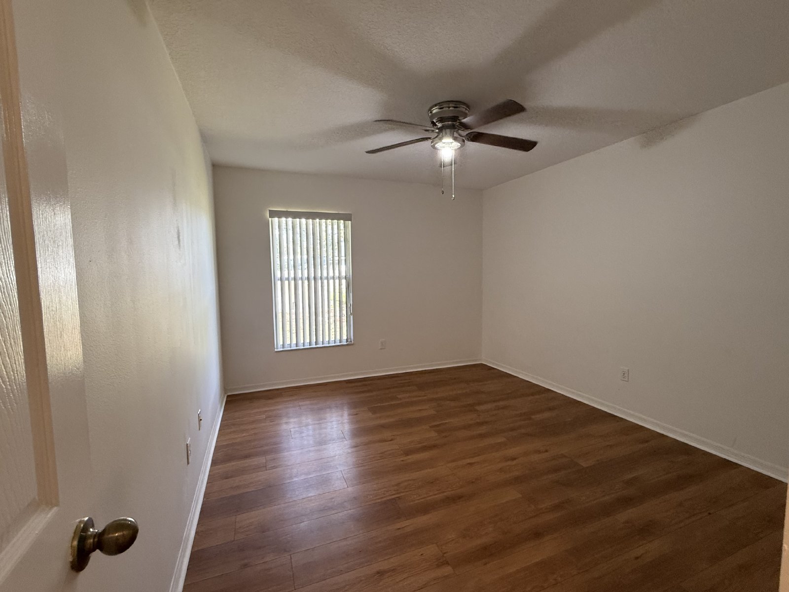 Gorgeous 4/2/2 Pool Home With Wood Floors On 1/2 Acre property image