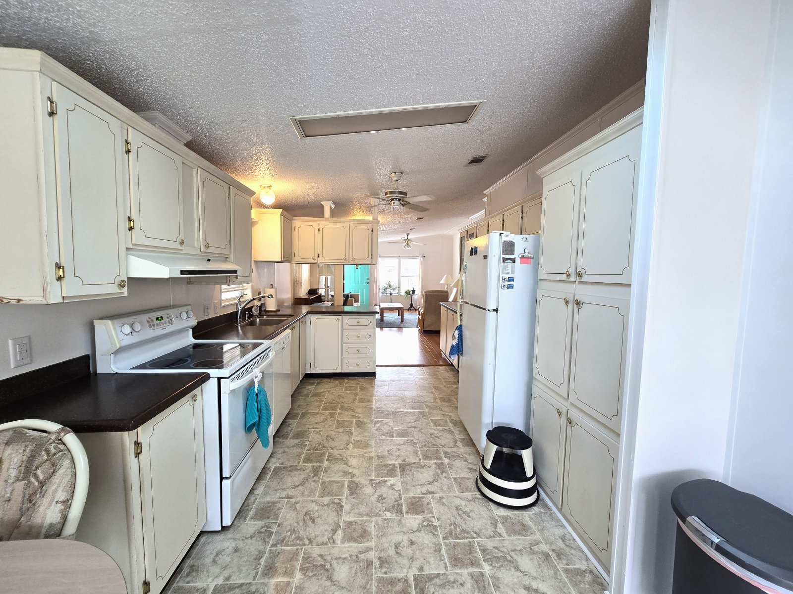 2/2/CP Available 2/1/26 In Brookridge 55+ Community! property image