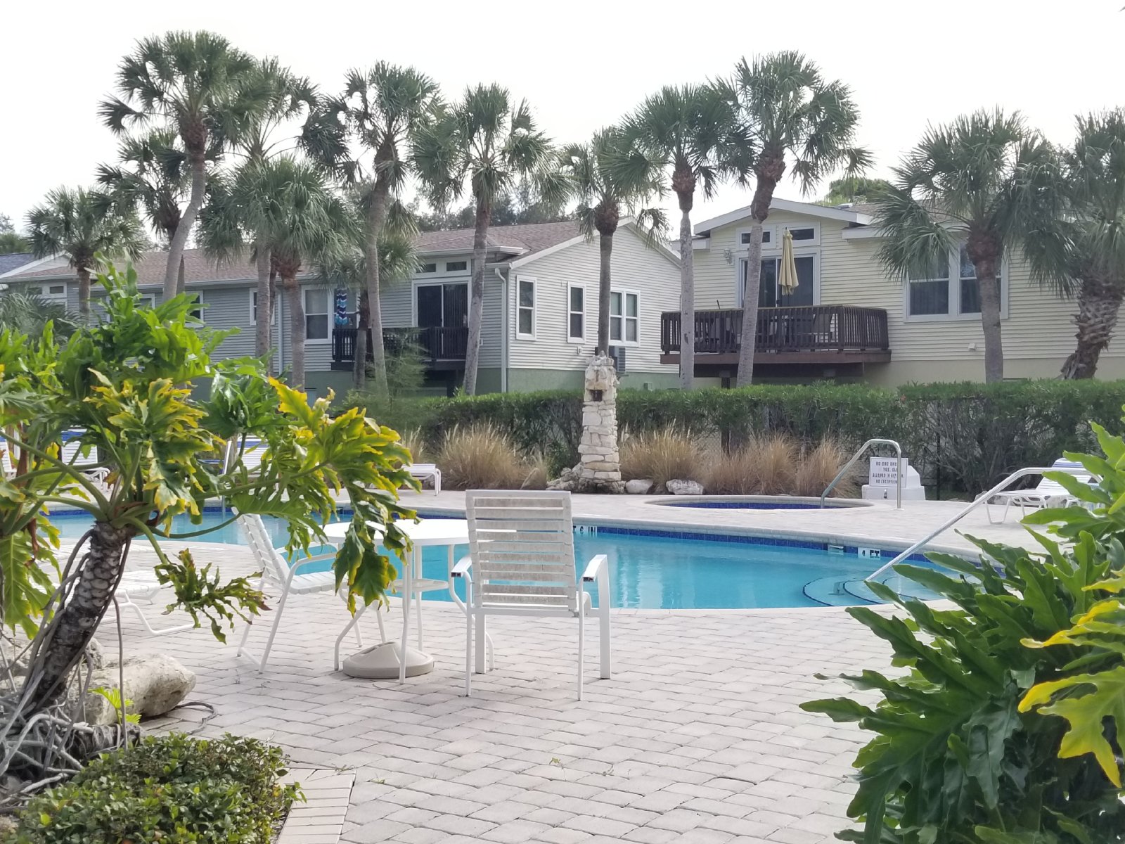 Beautifully Remodeled 2/2/2 Townhome property image