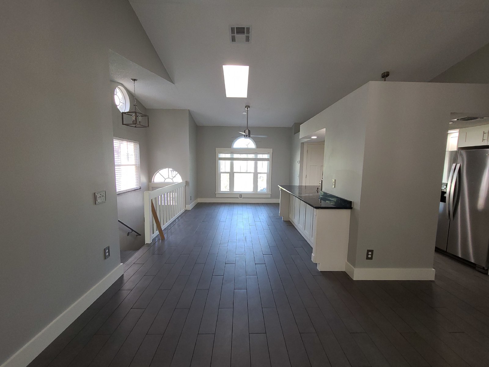 Beautifully Remodeled 2/2/2 Townhome property image