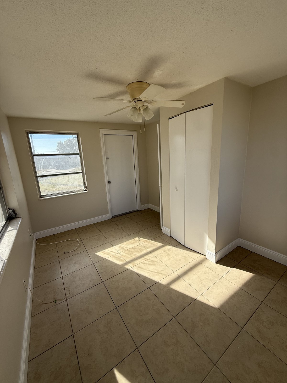 3 Bedroom, 2 Bath property image