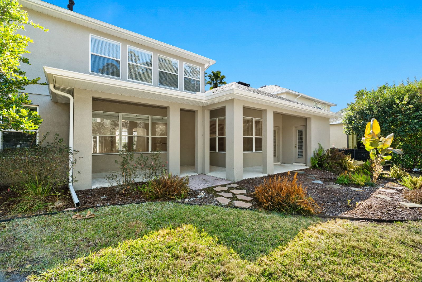 4 Bedroom 3 1/2 Bath 3 Car Garage Home In Buckingham At Tampa Palms property image