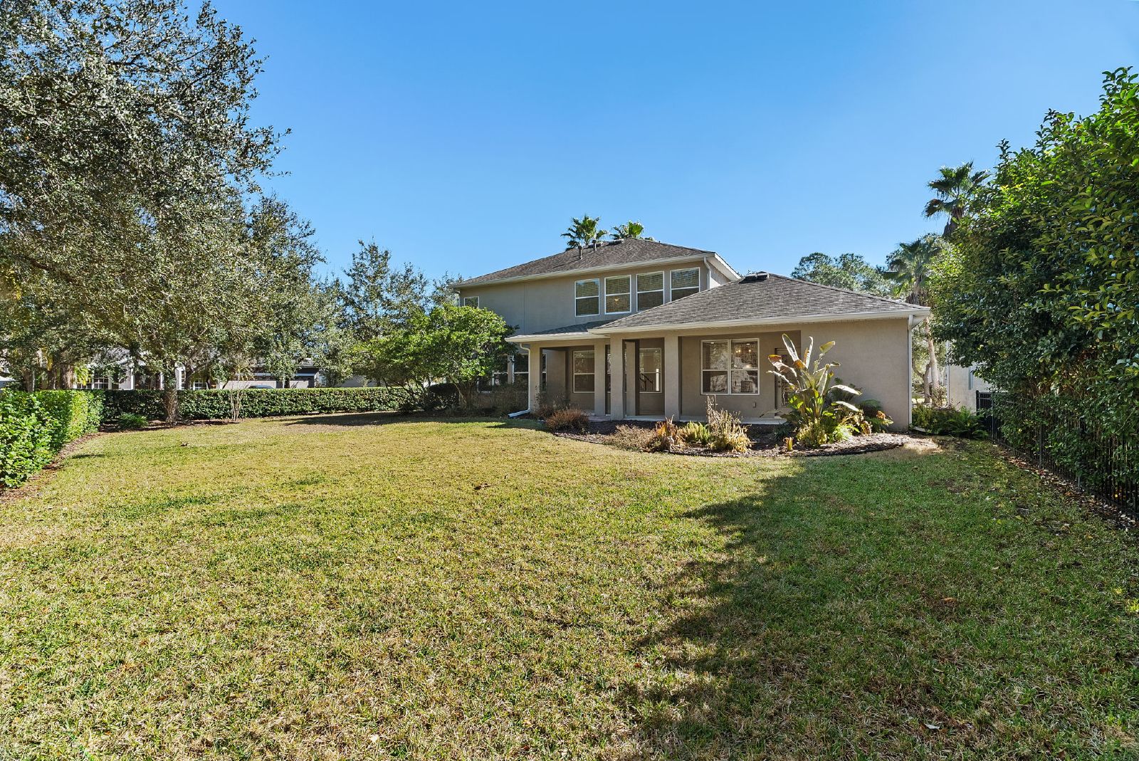 4 Bedroom 3 1/2 Bath 3 Car Garage Home In Buckingham At Tampa Palms property image